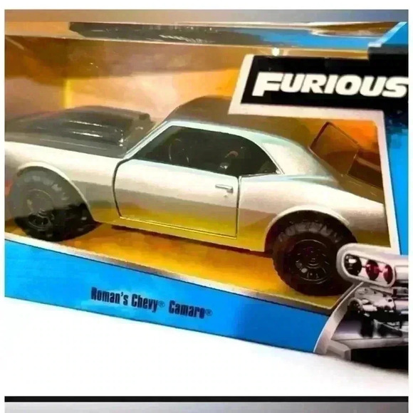 Jada Toys Fast & Furious 7 Roman's Chevy Camaro 1:32 Diecast Model Car - Picture 1 of 3
